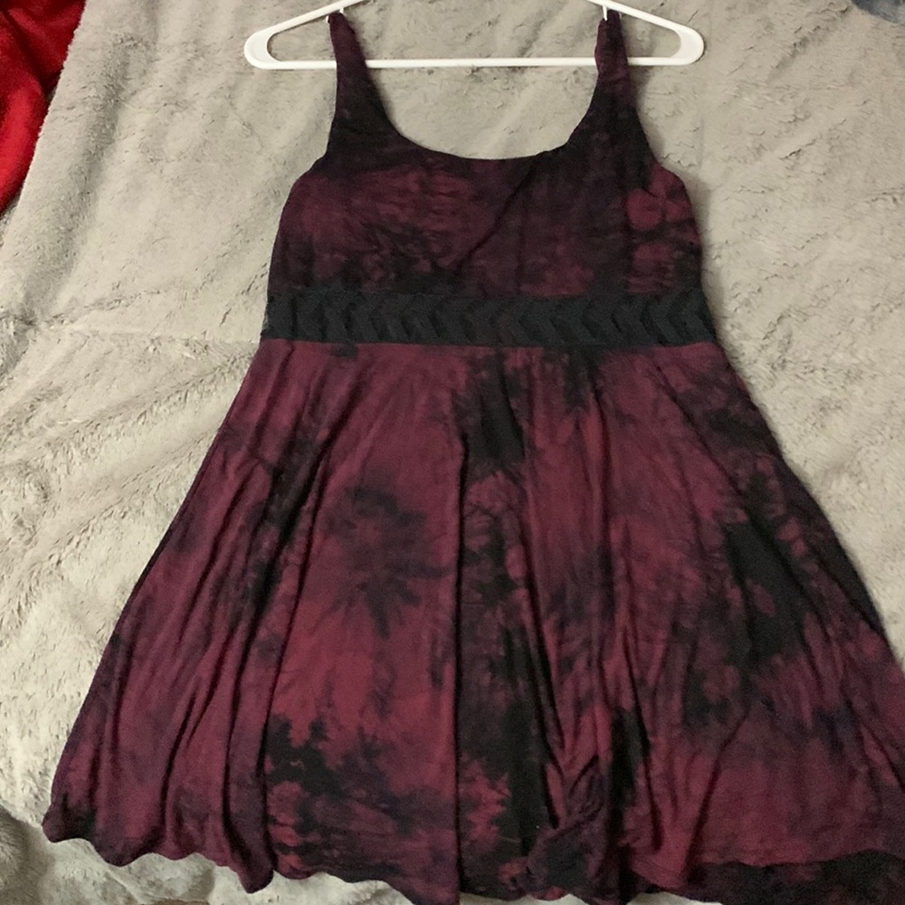 Empyre maroon and black dress